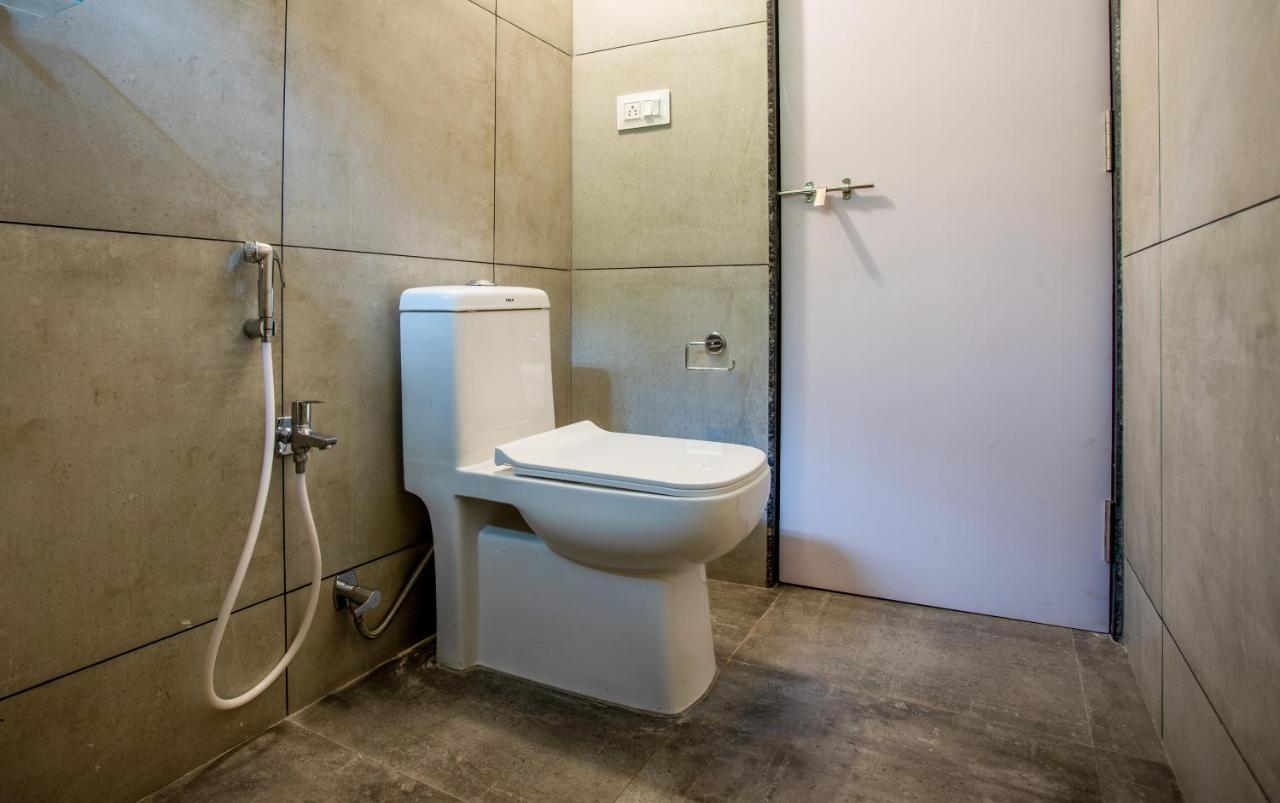 Whiteboard Homes Сиолим Экстерьер фото